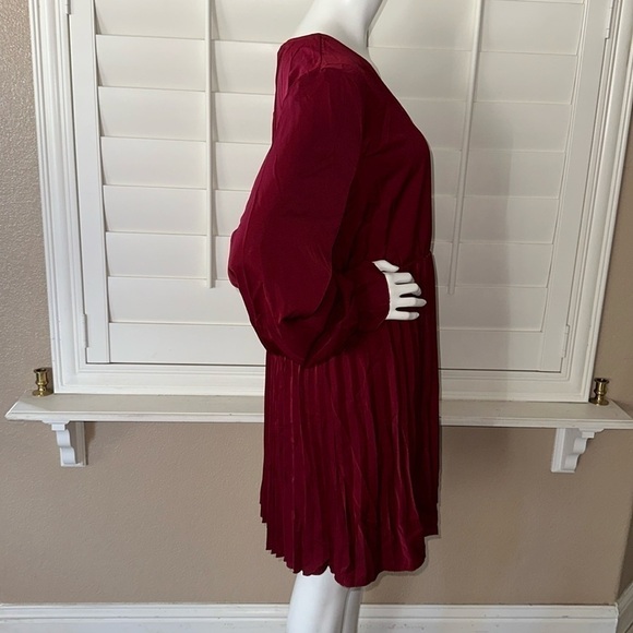 Nikki Lund Sienna Long Sleeve Faux Wrap Dress - Picture 2 of 13